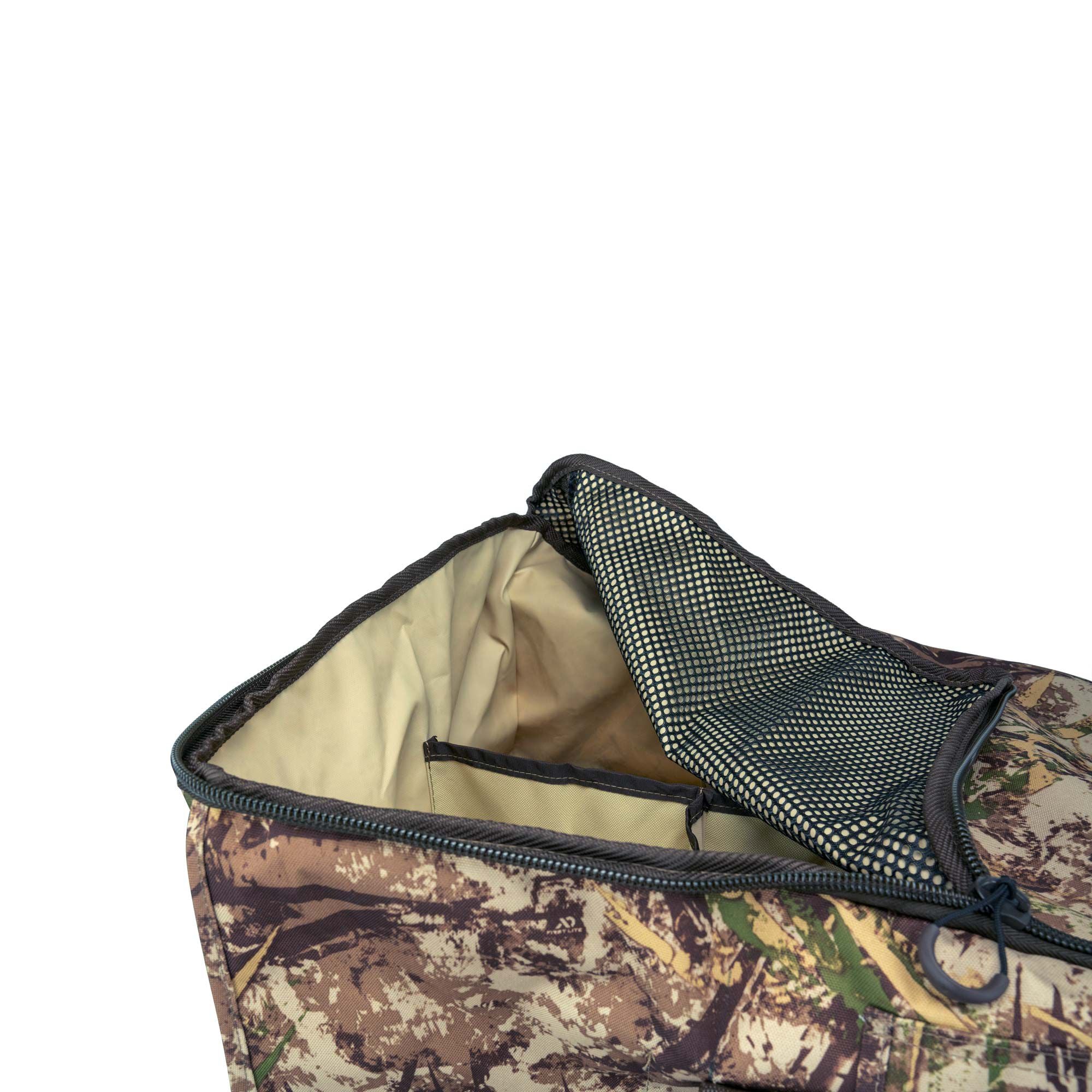 Tanglefree Deluxe 12 Slot Duck Decoy Bag