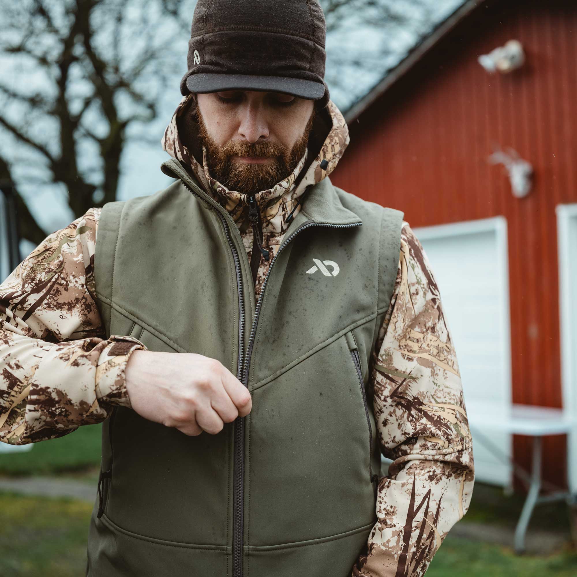 Men's Suppressor Vest