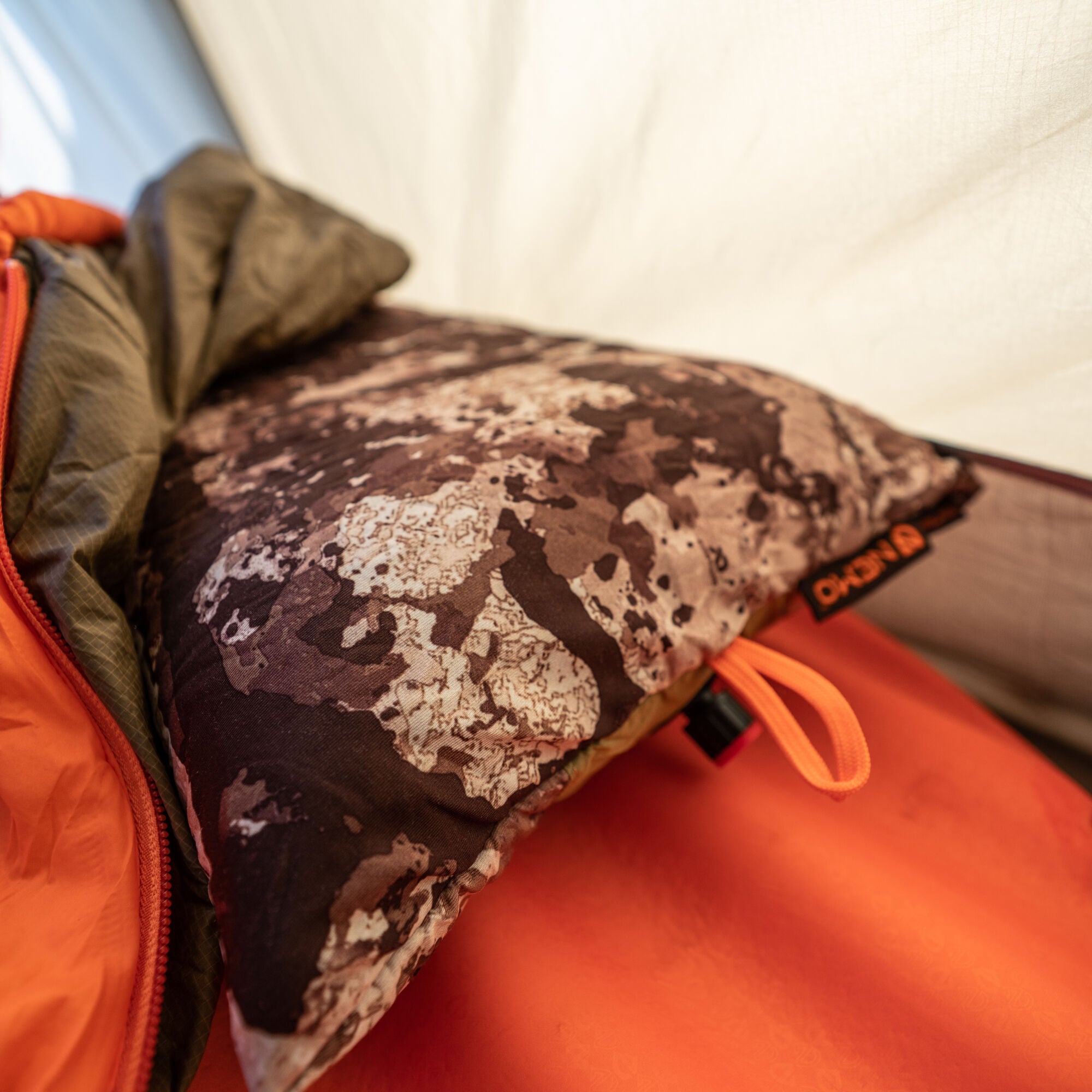 NEMO Fillo Elite Field Pillow