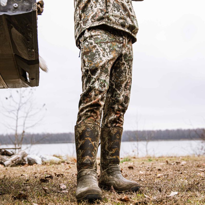 This is What to Wear With Camo Pants: Tips For Styling This All-Season –  Sanctuary Clothing